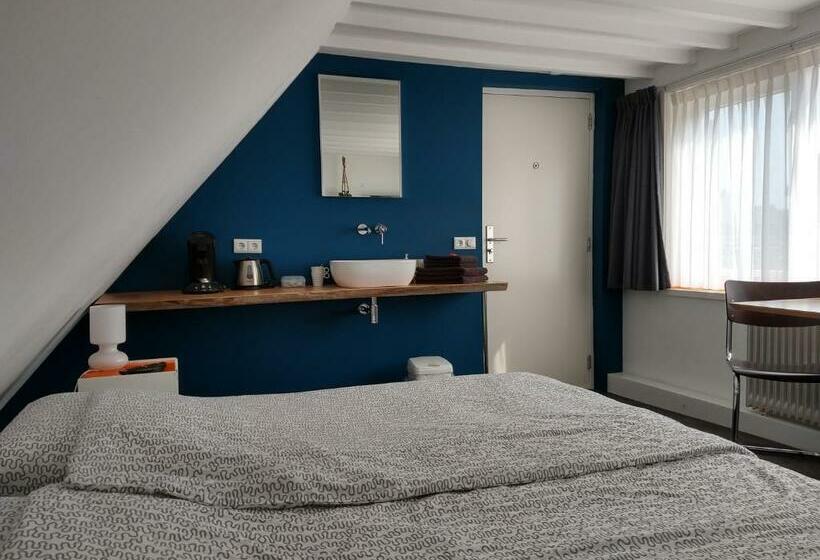 スタンダードルーム, Hoogland Aan Zee