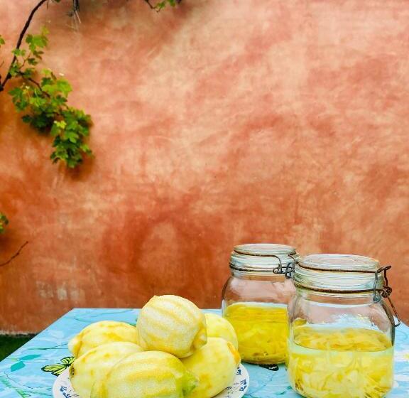 Апартаменты 2 Спальни, In De Aap   Appartementen & Guesthouse