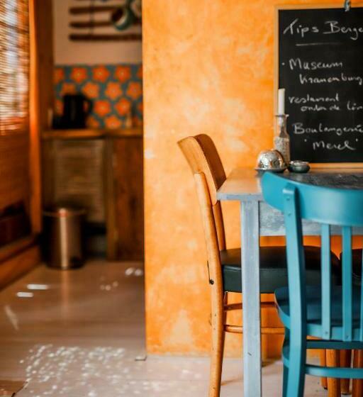 Апартаменты 2 Спальни, In De Aap   Appartementen & Guesthouse