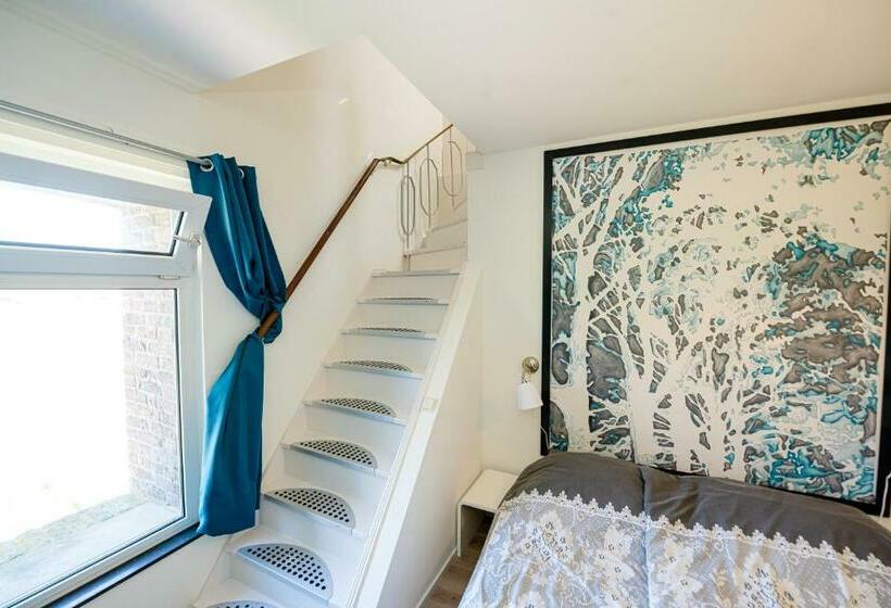 غرفة قياسية ثلاثية, Bed & Breakfast Ohé En Laak