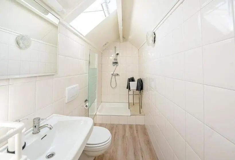 Standard Kolmen Hengen Huone, Bed & Breakfast Ohé En Laak