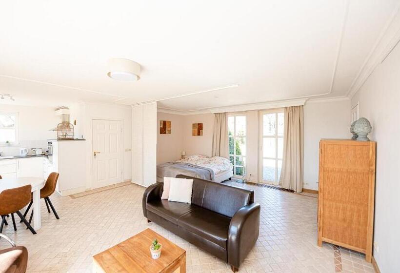 דירת חדר בקומת קרקע, Bed & Breakfast Ohé En Laak