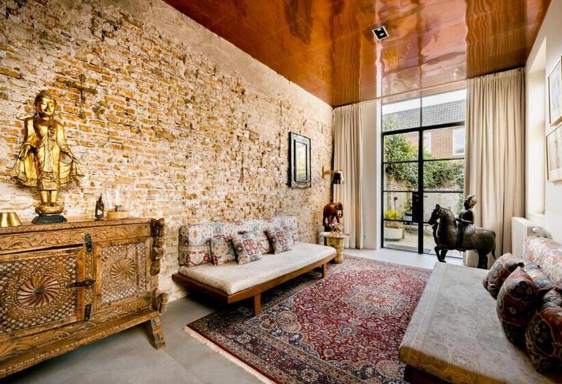 Пентхаус Люкс, Boutique Hotel Goud En Zilver