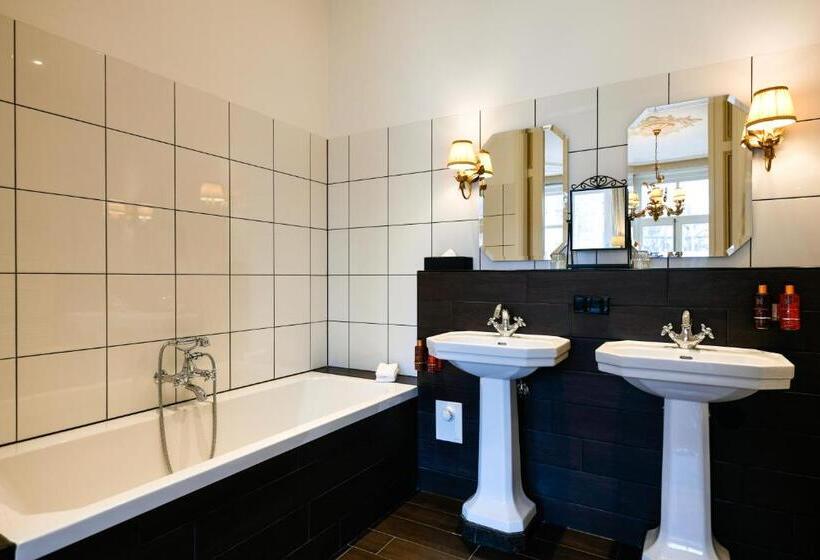 스위트, Grand Boutique Hotel Restaurant Huis Vermeer