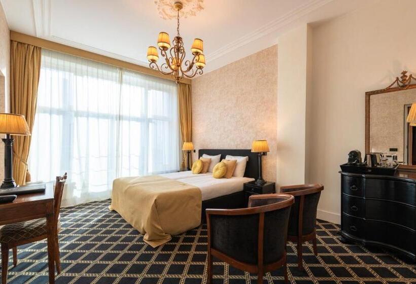 Номер Deluxe, Grand Boutique Hotel Restaurant Huis Vermeer