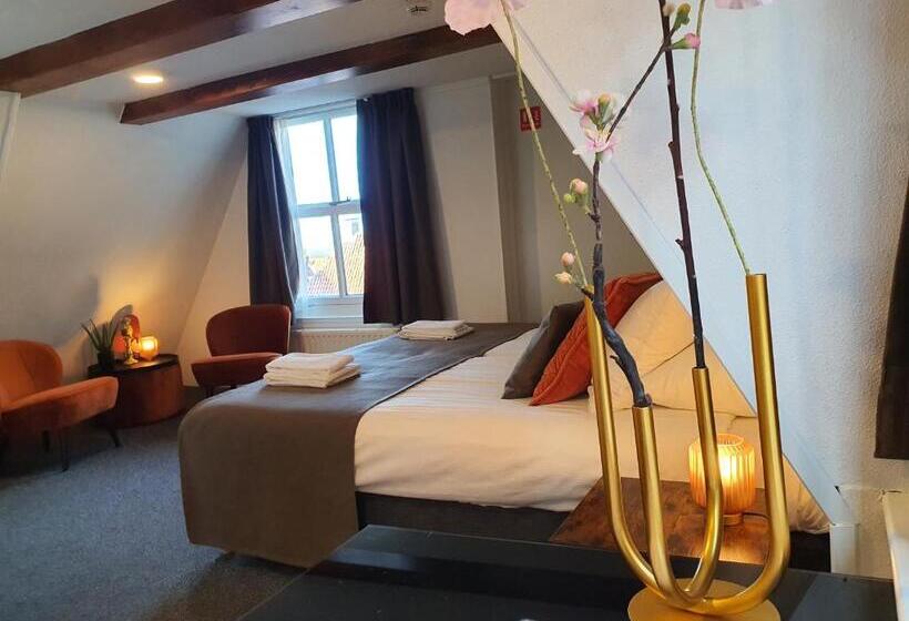 Номер Basic, Anna Casparii