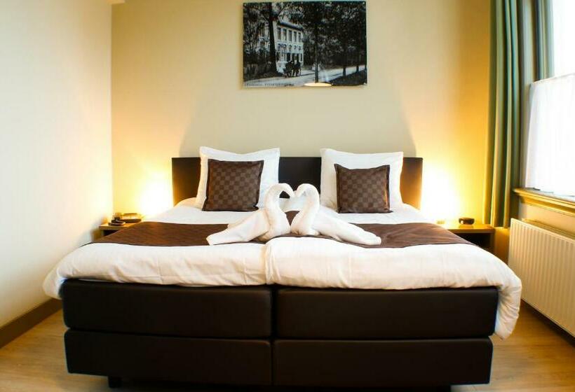 Standard-huone, Frederiksoord