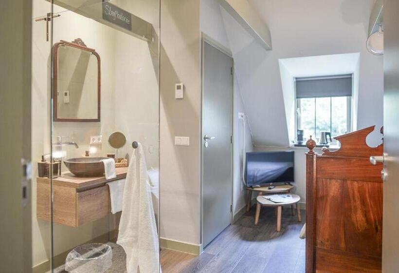 Standard Yhden Hengen Huone, Frederiksoord