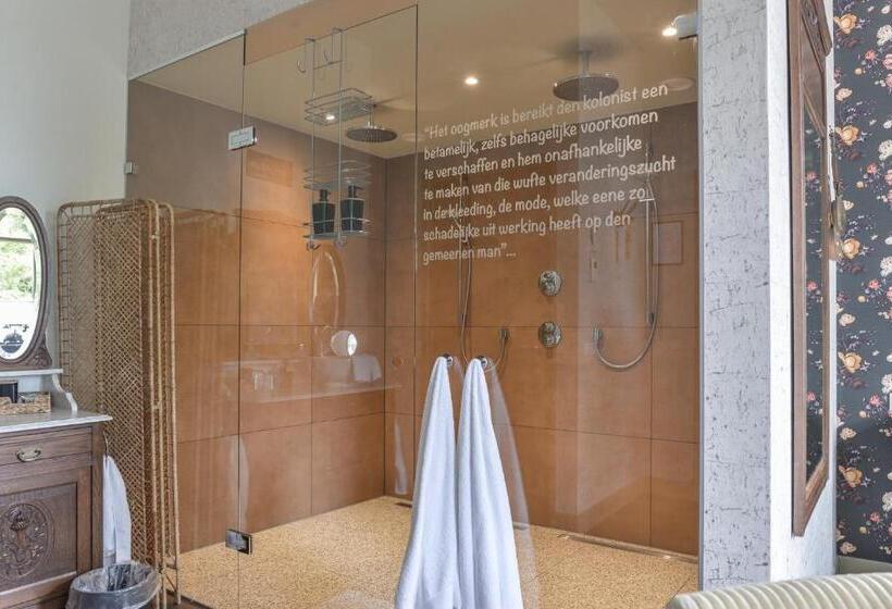 Standard-huone, Frederiksoord