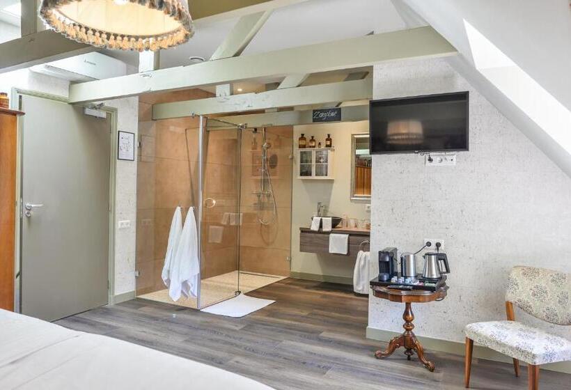 Standard-huone, Frederiksoord