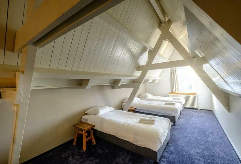 جناح عائلي, Hector Zierikzee