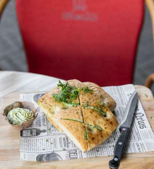 스탠다드 룸, Hulsman