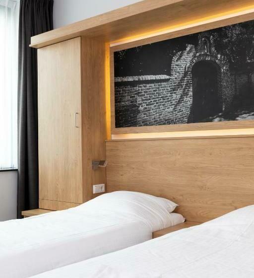 스탠다드 트리플 룸, Hulsman