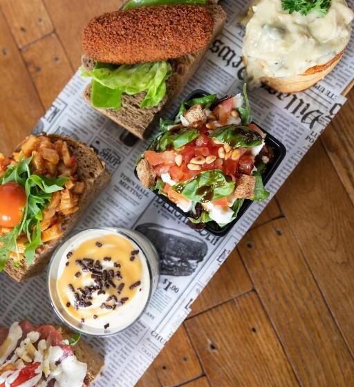 适合残疾人使用的标准间, Hulsman