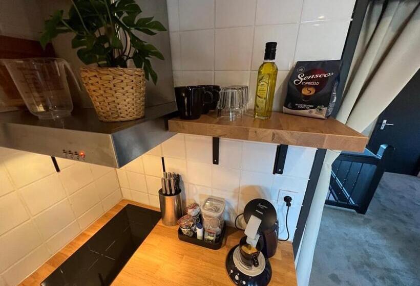 דירת חדר, Restaurant Unicum Elzenhagen