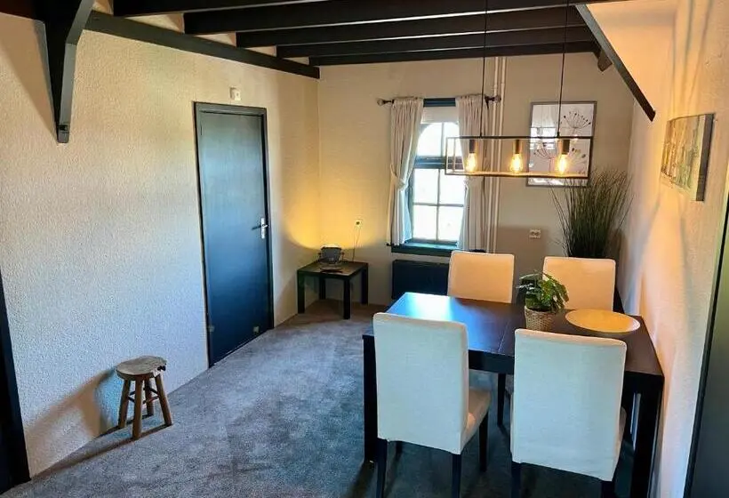 １ベッドルームアパートメント, Restaurant Unicum Elzenhagen