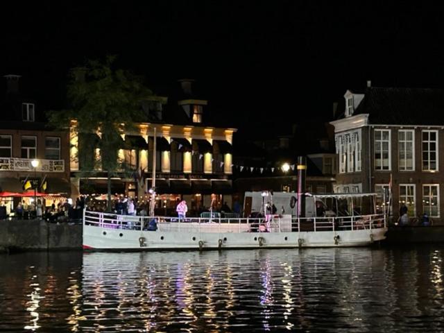 Номер Комфорт, Stadsherberg Sneek