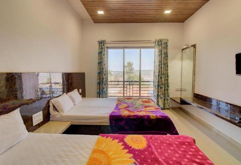 Семейный Номер, Tulshi Garden Villa Mahabaleshwar