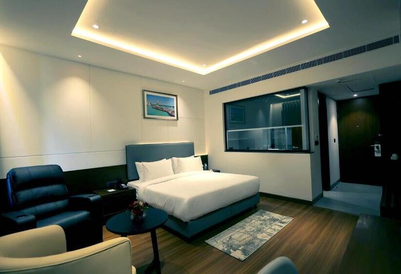 带大床的高级房间, Pride Elite Haridwar Near Haridwar Railway Station