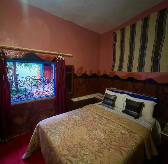 デラックスルーム, Maison D Hôte Riad Todra