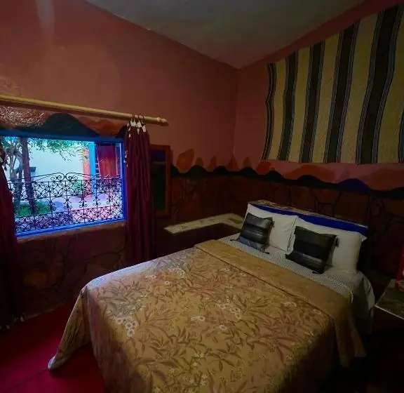 デラックスルーム, Maison D Hôte Riad Todra