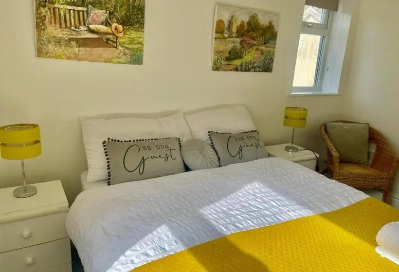 バス共有のスタンダードルーム, Golden Triangle Townhouse