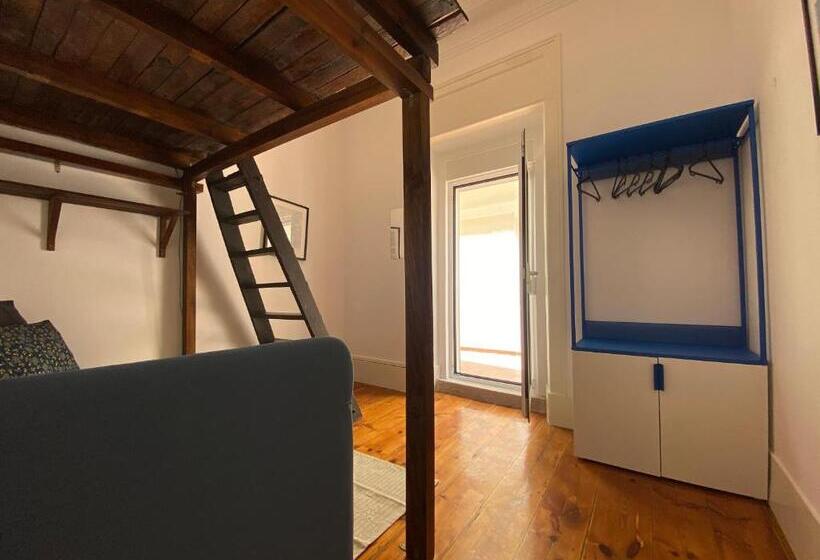 اتاق استاندارد با تراس, Terrace House