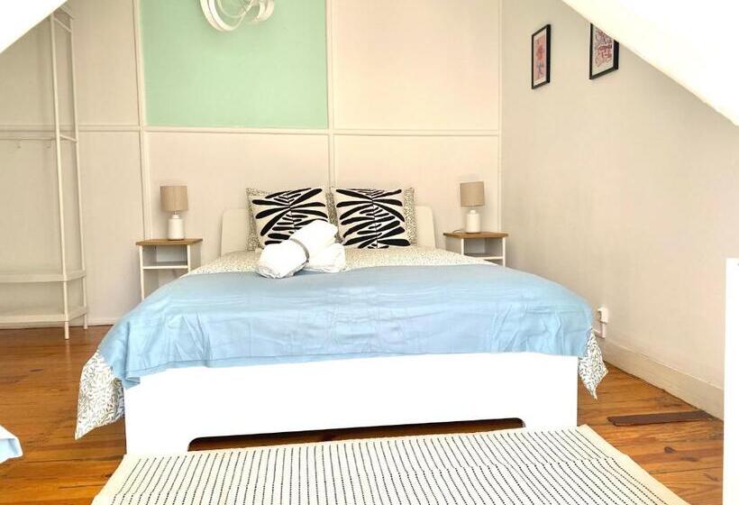 اتاق استاندارد اینتریور, Terrace House