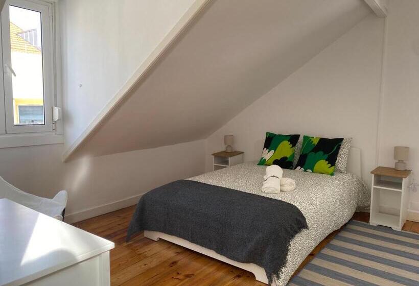 اتاق استاندارد, Terrace House