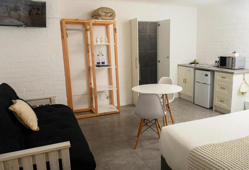 Семейный Номер, Velddrif Riverside Guesthouse