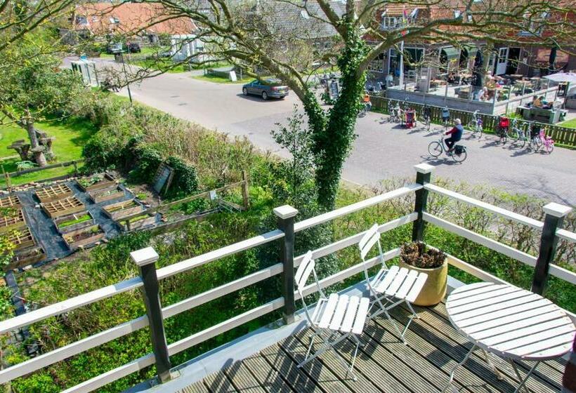 חדר דלוקס עם מרפסת, B&b De Postoari Terschelling