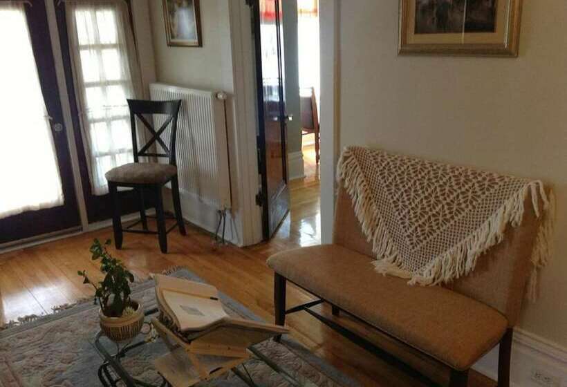 스탠다드 룸, Le 100 St Laurent