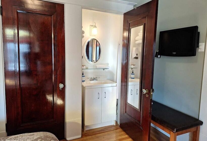 스탠다드 룸, Le 100 St Laurent