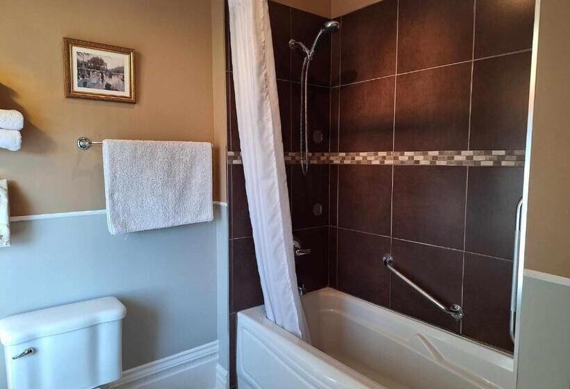 수피리어 룸, Le 100 St Laurent