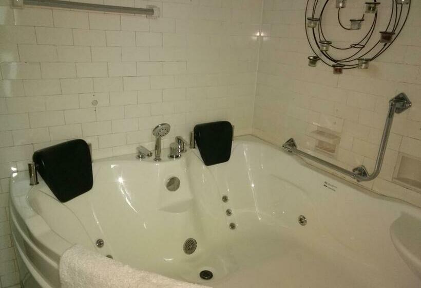 스탠다드 룸, Le 100 St Laurent