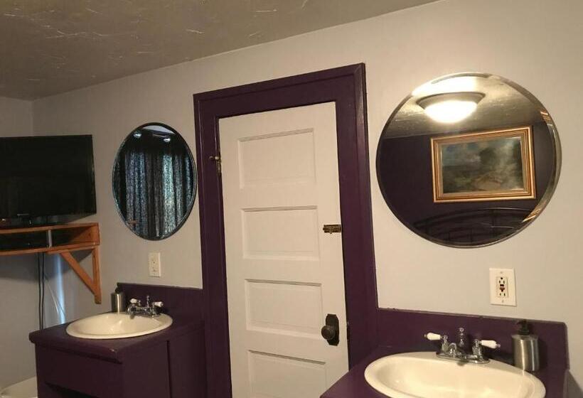 غرفة ديلوكس, Nisku Guest House