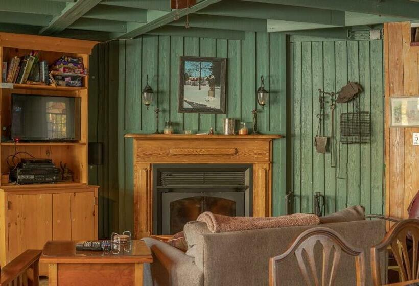 جناح 3 غرف نوم, Windswept On The Trent