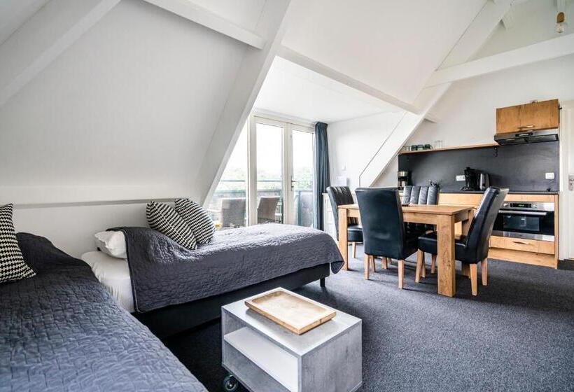 Студио Стандарт с Балконом, Duinhotel Haga