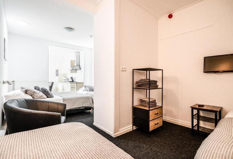 Студия Стандарт, Duinhotel Haga