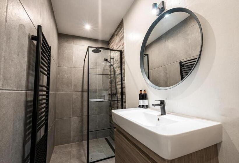 Номер Стандарт, Familie Hotel & Apartments Alkmaar