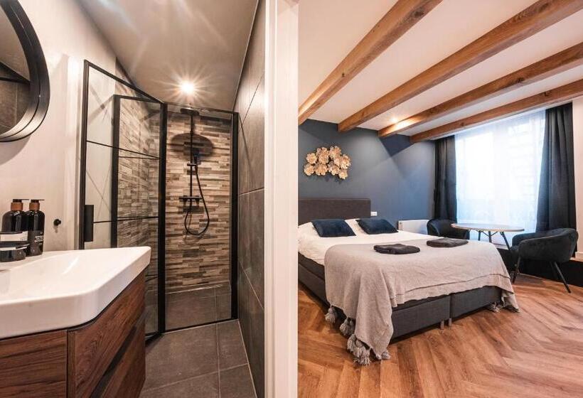 Студия Deluxe, Familie Hotel & Apartments Alkmaar