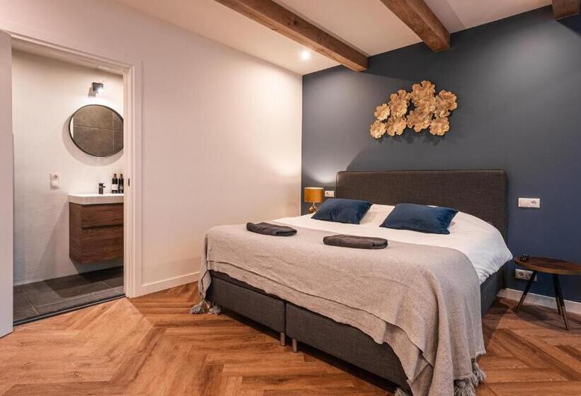 Студия Deluxe, Familie Hotel & Apartments Alkmaar