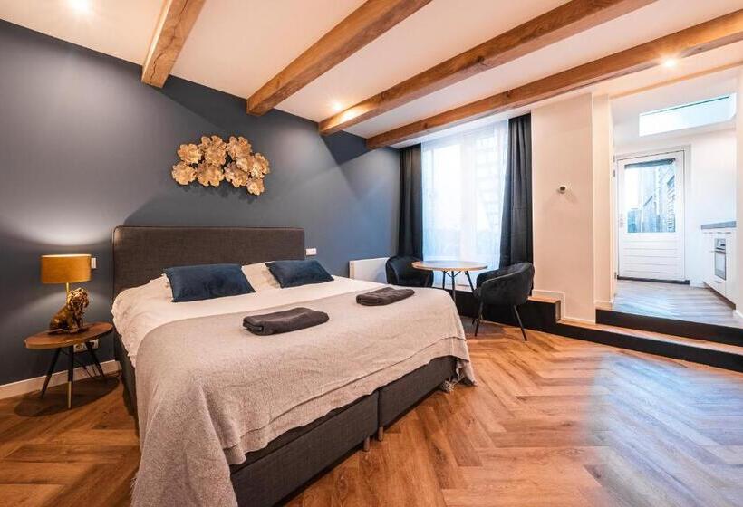 Студия Deluxe, Familie Hotel & Apartments Alkmaar