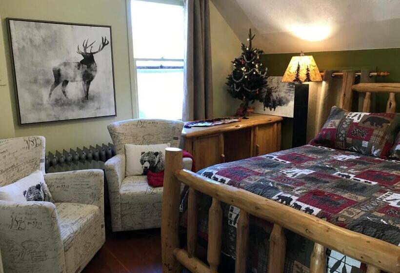 غرفة قياسية مطلة على الجبل, Holiday Lodge Bed And Breakfast