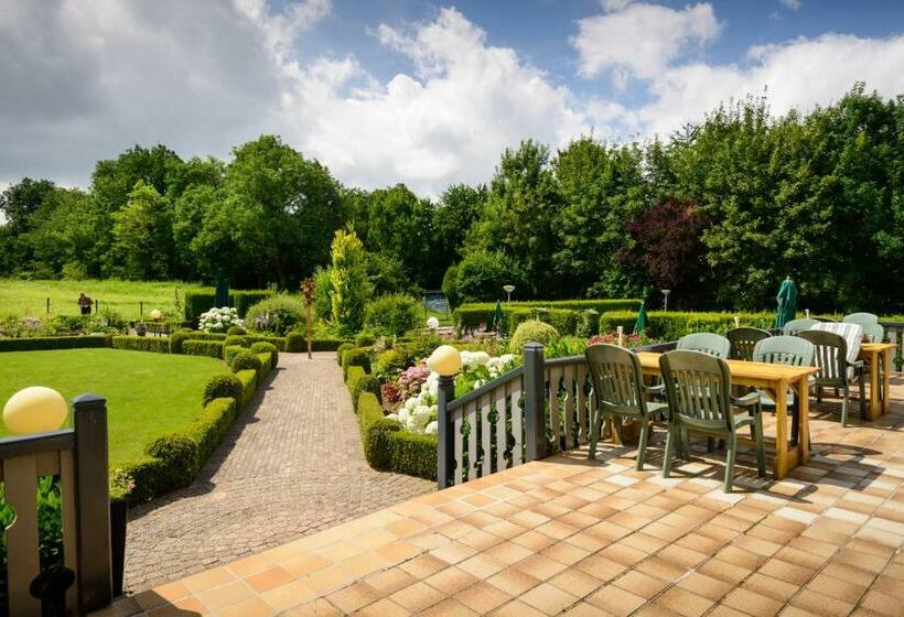 주니어 스위트 발코니, Bemelmans