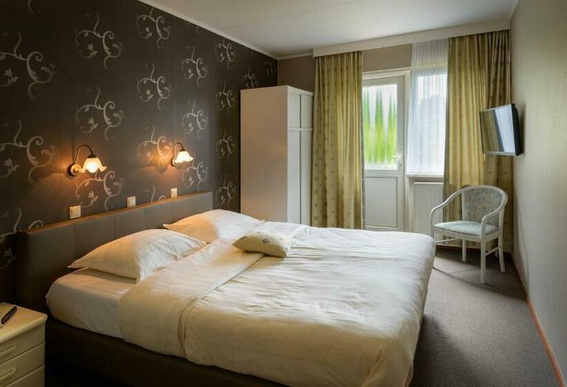 스탠다드 룸, Bemelmans