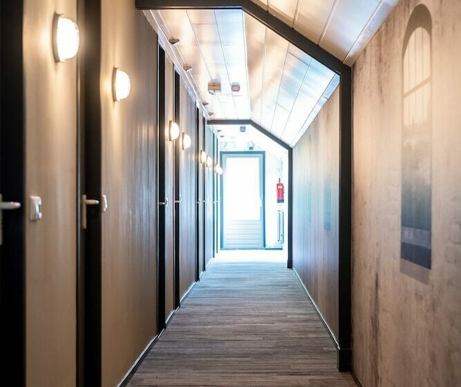 חדר סטנדרט יחיד, De Drie Linden