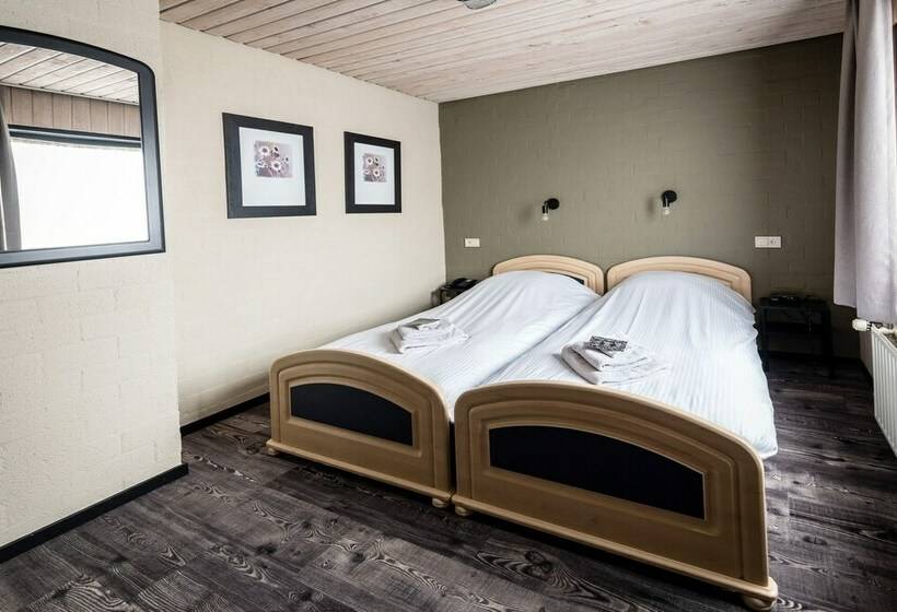 חדר סטנדרט, De Drie Linden