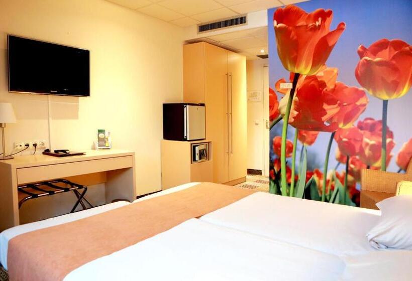 חדר סטנדרט לשלושה, De Witte Hoeve