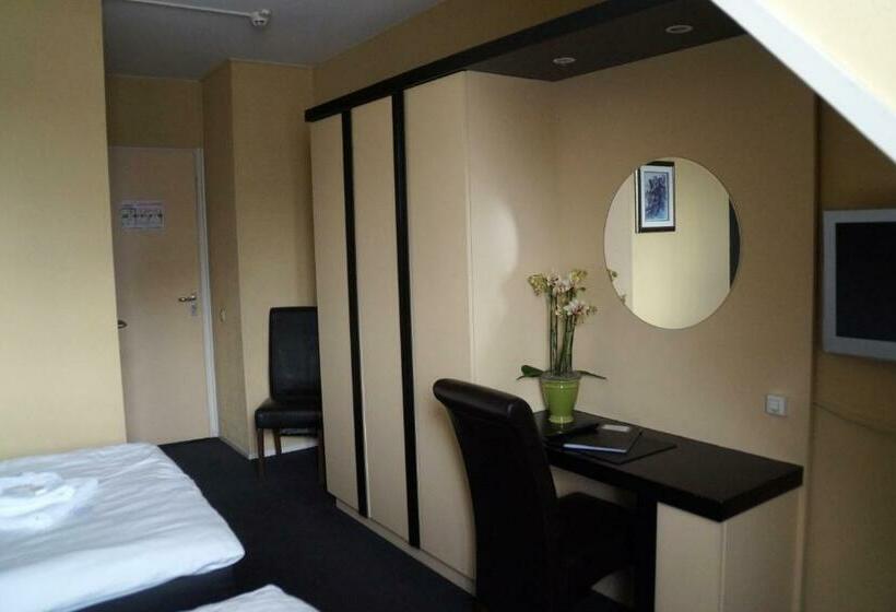 スタンダードルーム, Restaurant Beau